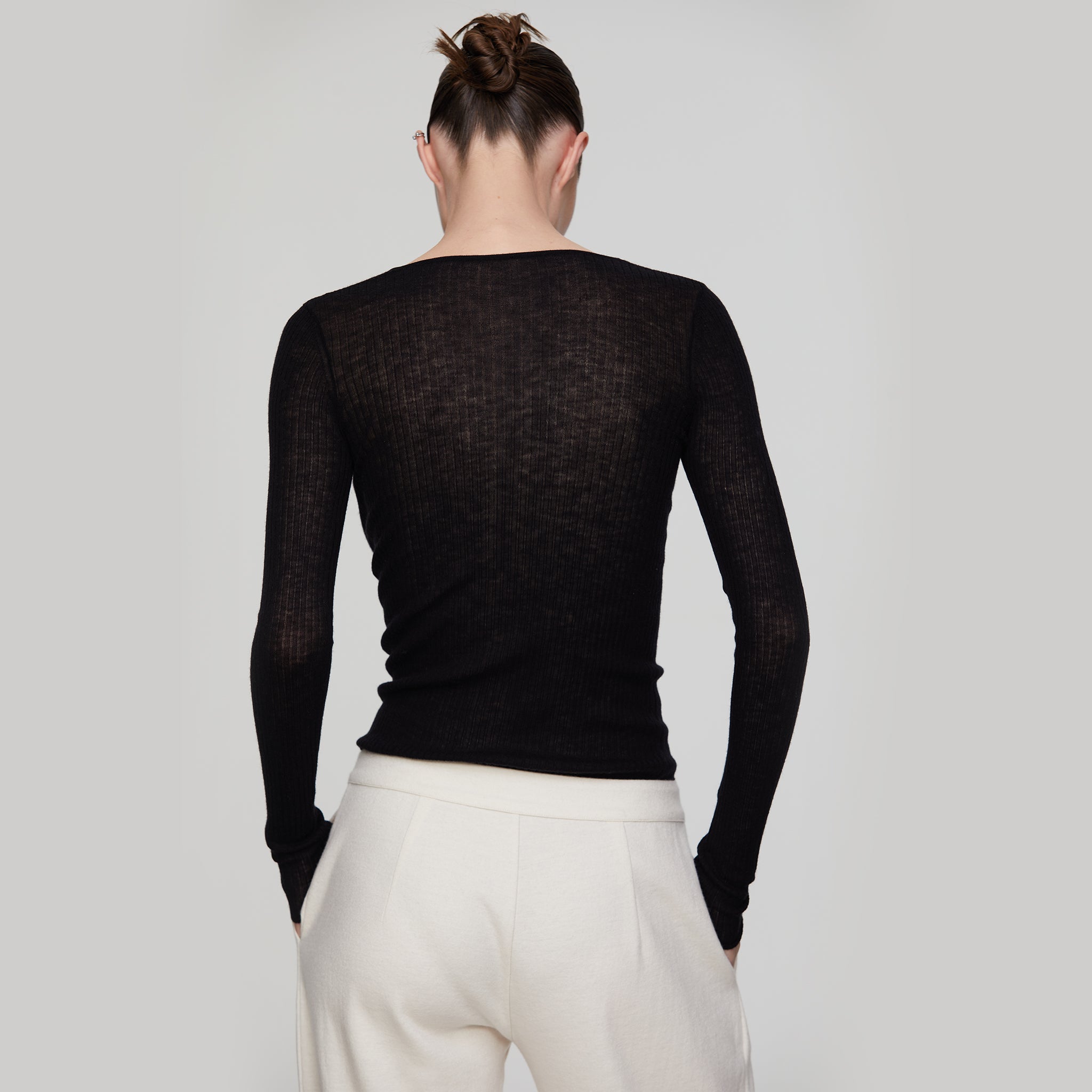 Round-neck Wool Sweater,Black