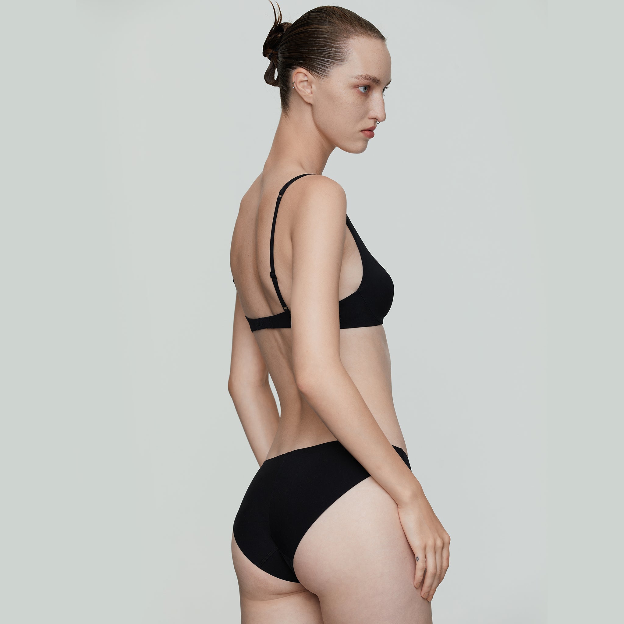Soft Stretch Underwire Bra,Black