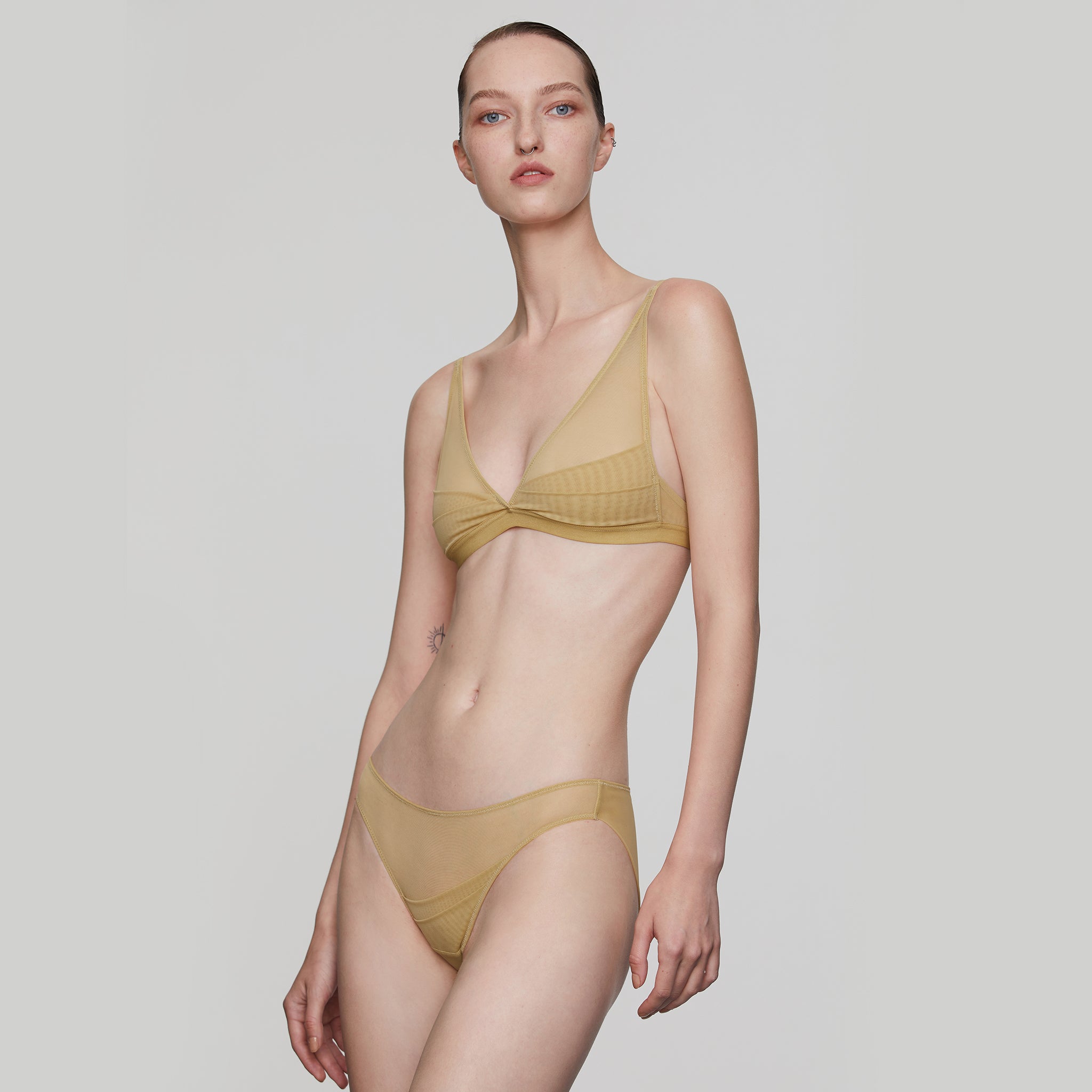 Stretch Layerd Mesh Triangle Bra,Light Yellow