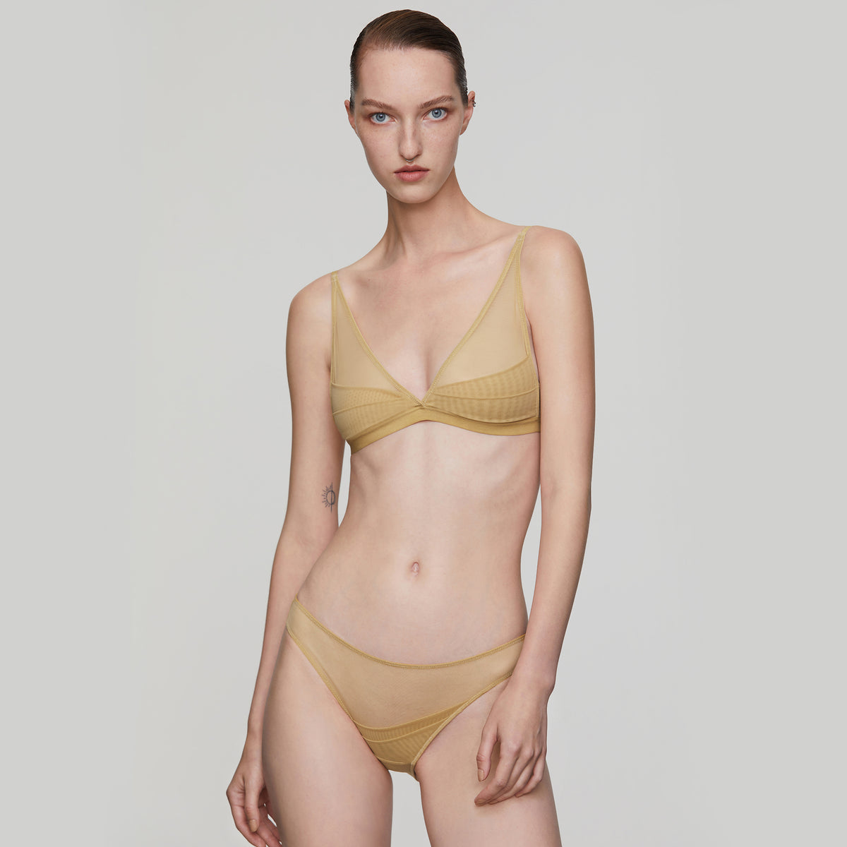 Stretch Layerd Mesh Triangle Bra,Light Yellow