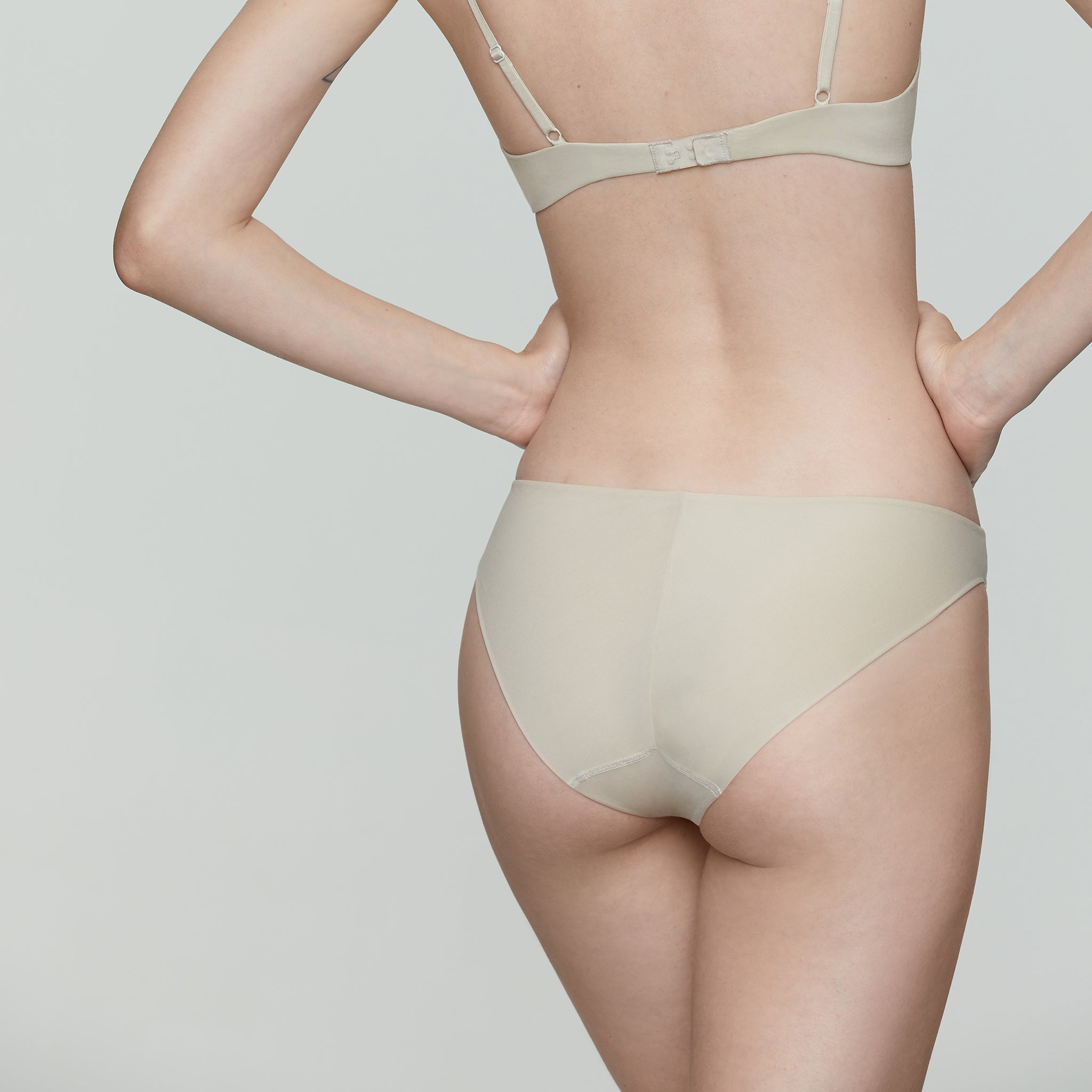 Soft Stretch Low-waist Briefs,Sand