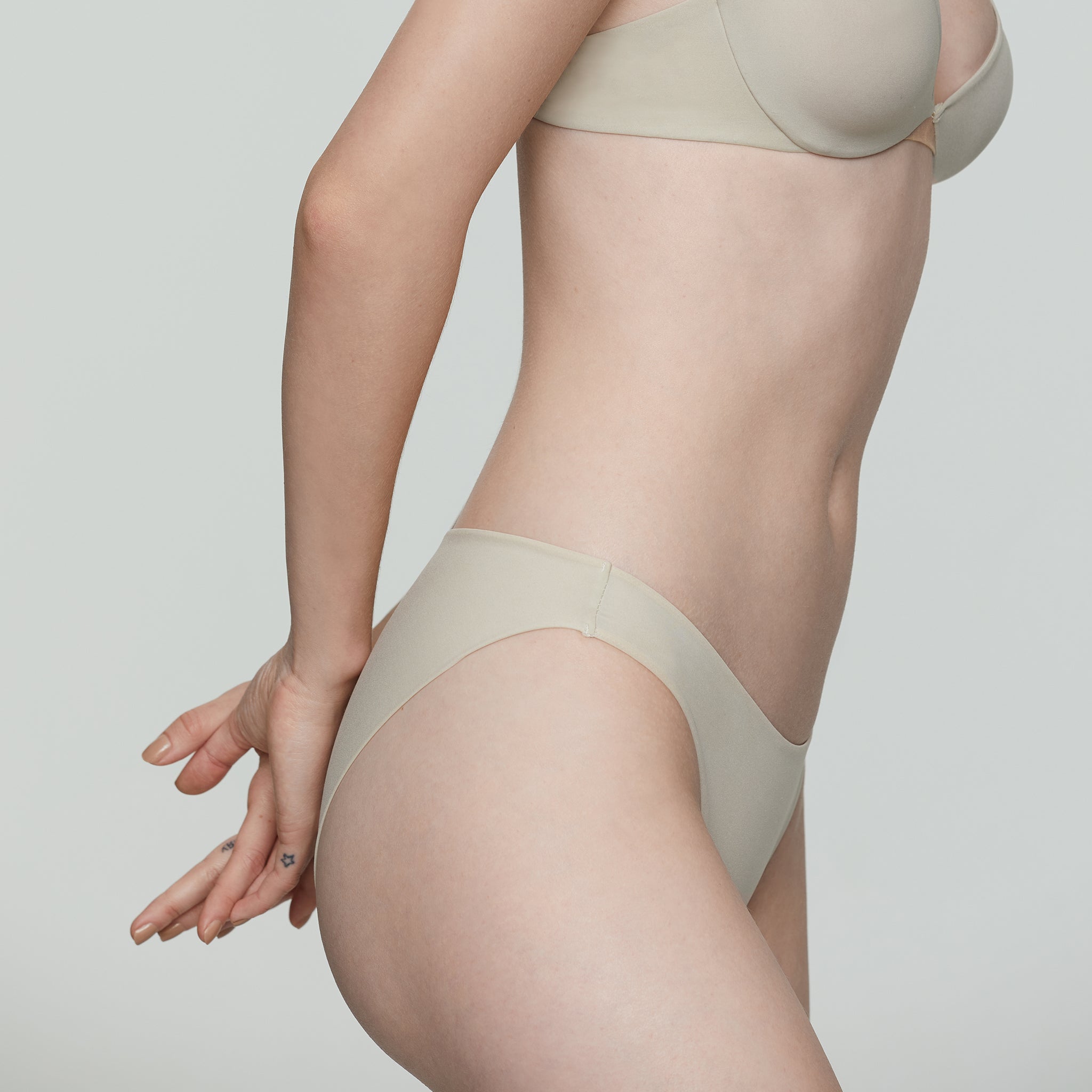 Soft Stretch Low-waist Briefs,Sand