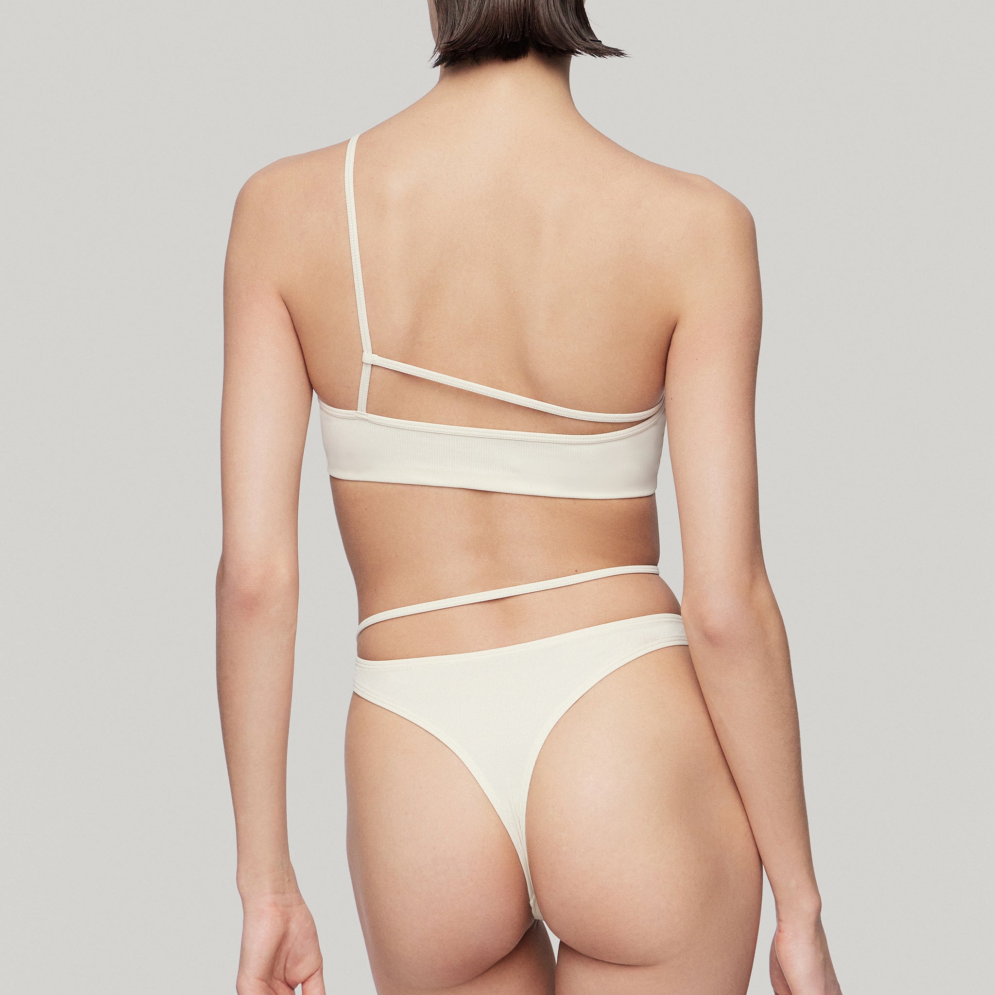 String Eco Mid-rise Thong,Sand