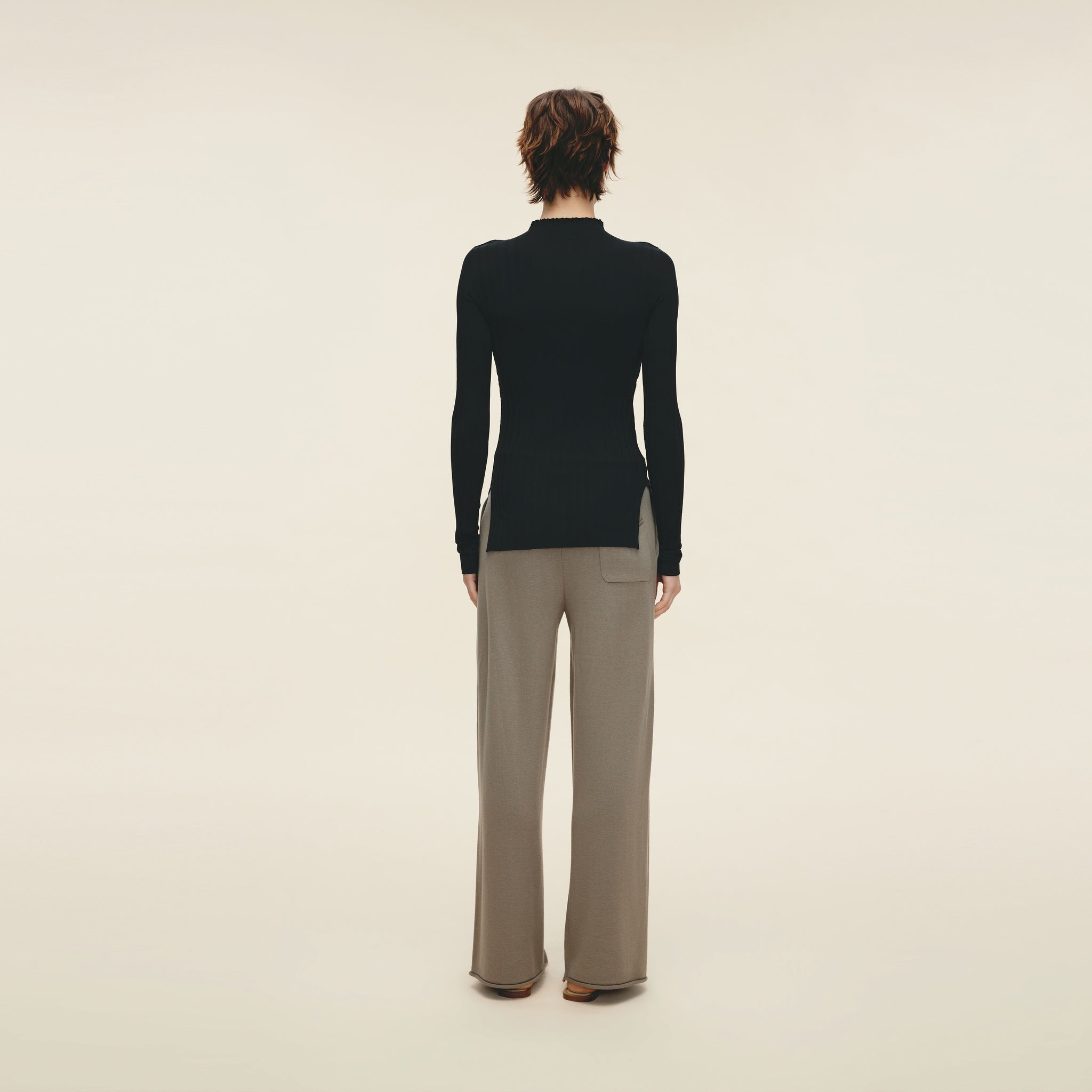 Wool-Blend High-Stretch Ribbed Long-Sleeve Turtleneck,Classic Black