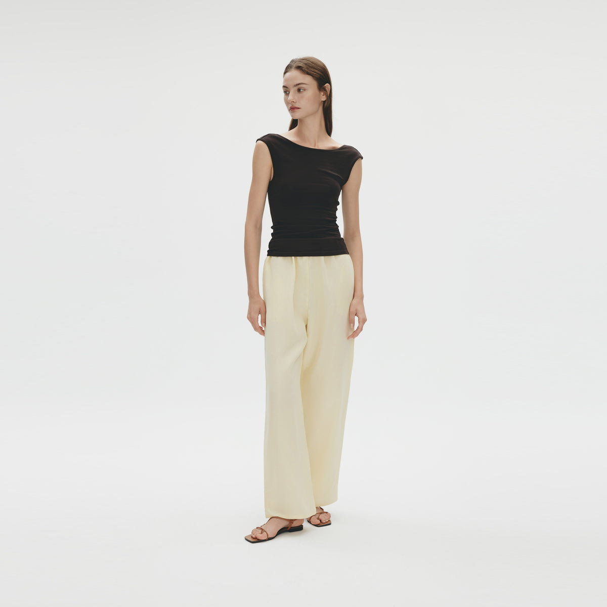 Low-back T-shirt,Dark Americano