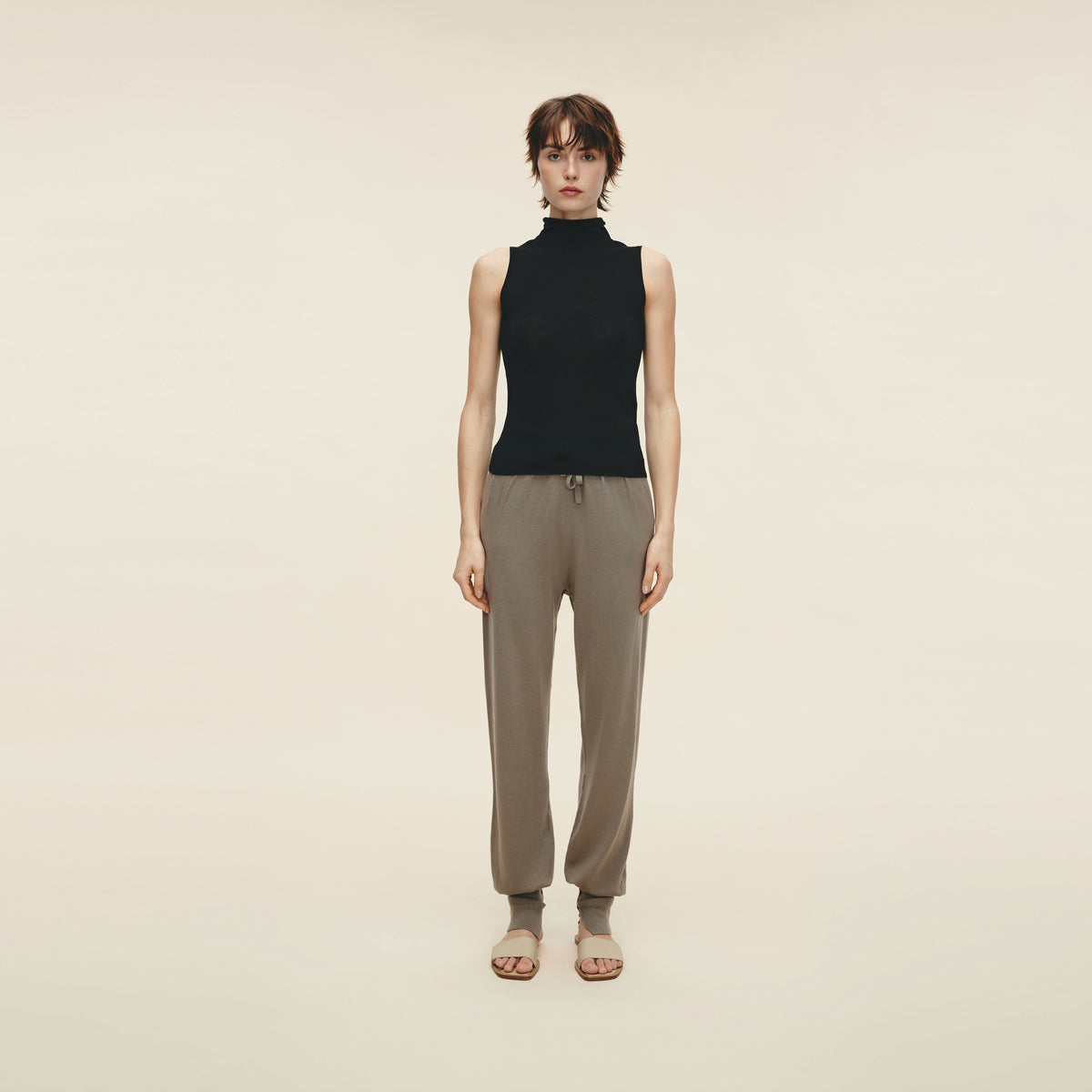 Water-soluble Wool Sleeveless Turtleneck,Classic Black