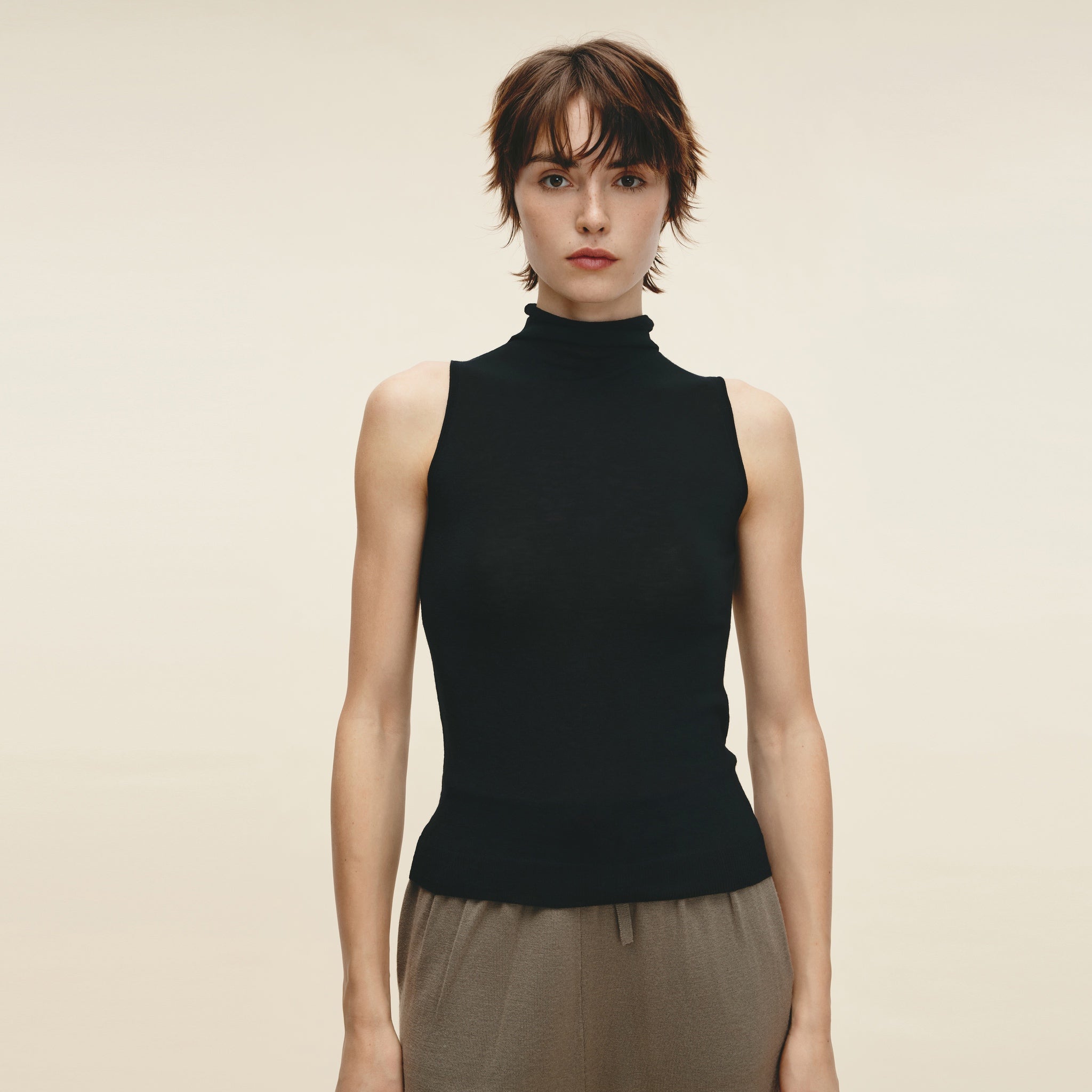 Water-soluble Wool Sleeveless Turtleneck,Classic Black