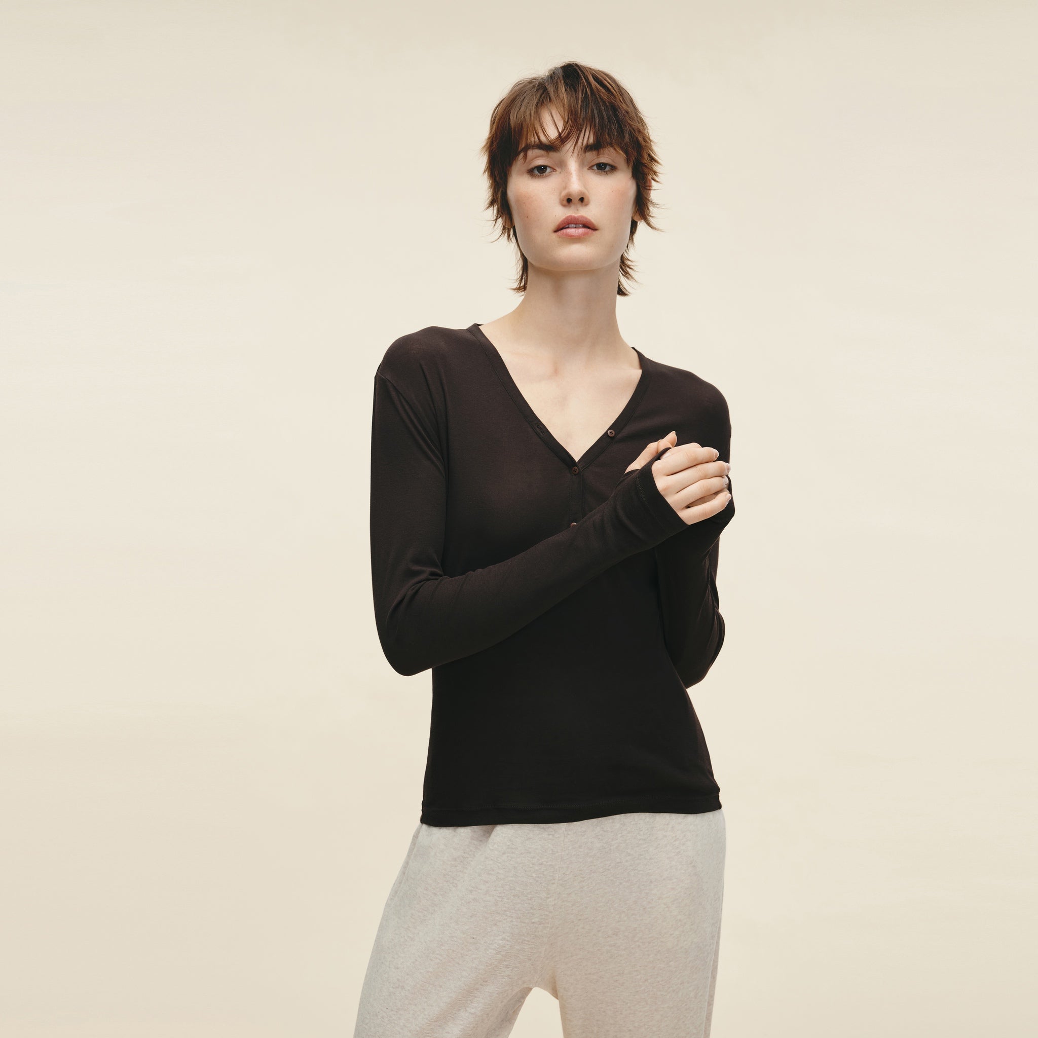 Henley Neck Long-sleeve T-shirt,Chocolate Brown