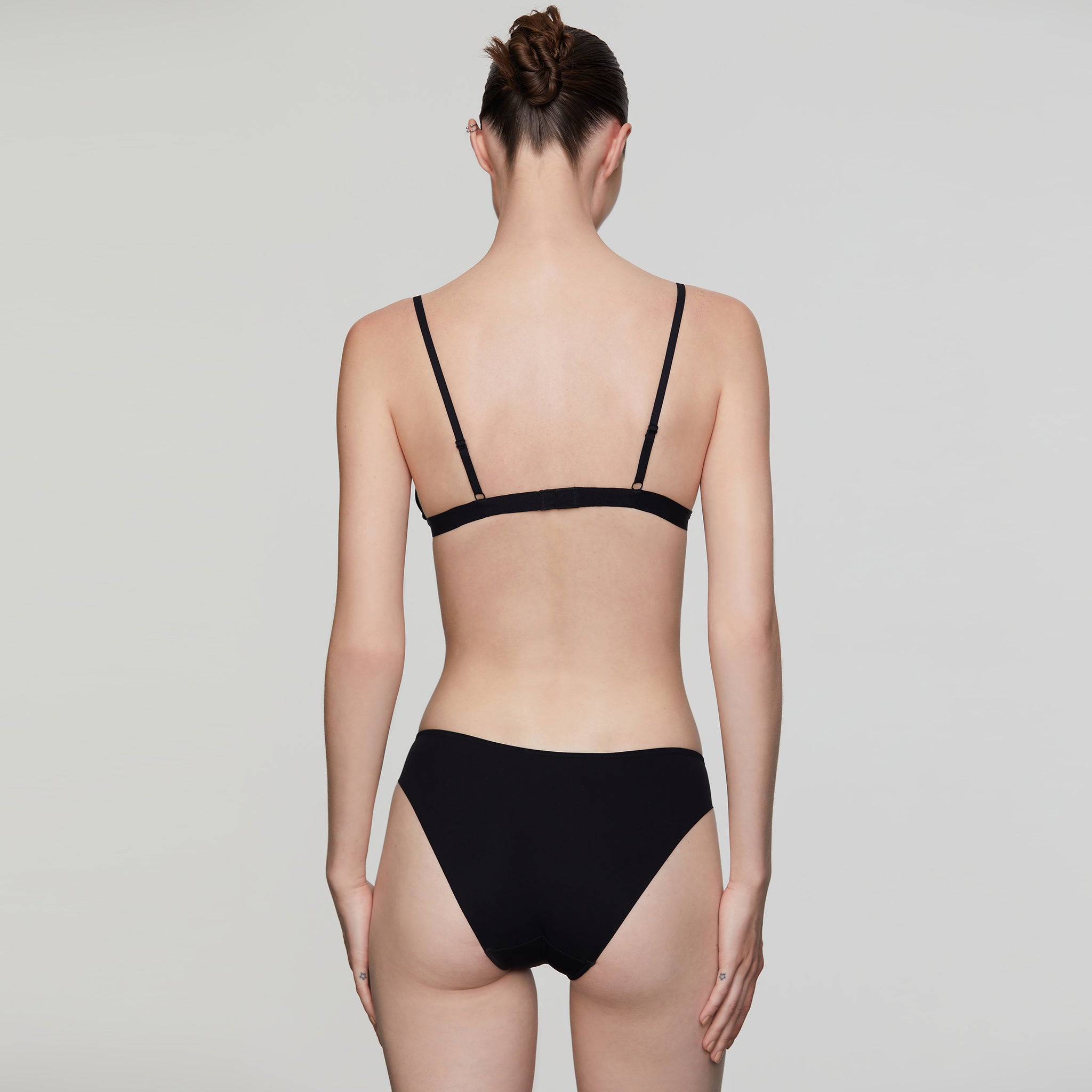 Leavers Lace Trim Triangle Bra,Black