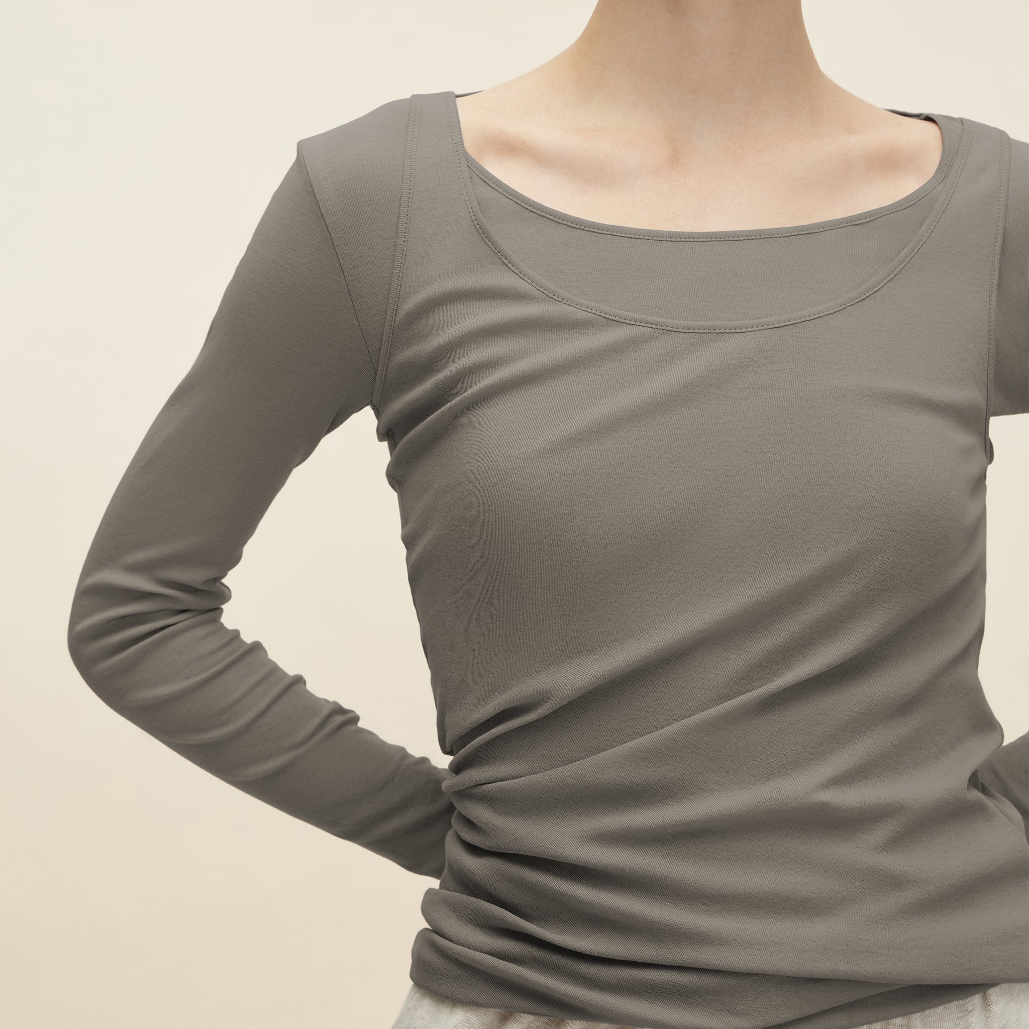 Double Layered Twisted Long-sleeve T-shirt,Moonlight Grey